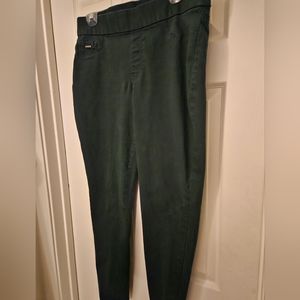 Women's Pull On Skinny Jeans